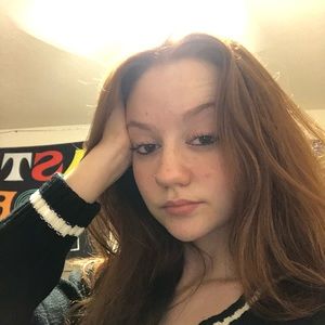 Meet your Posher, Briana